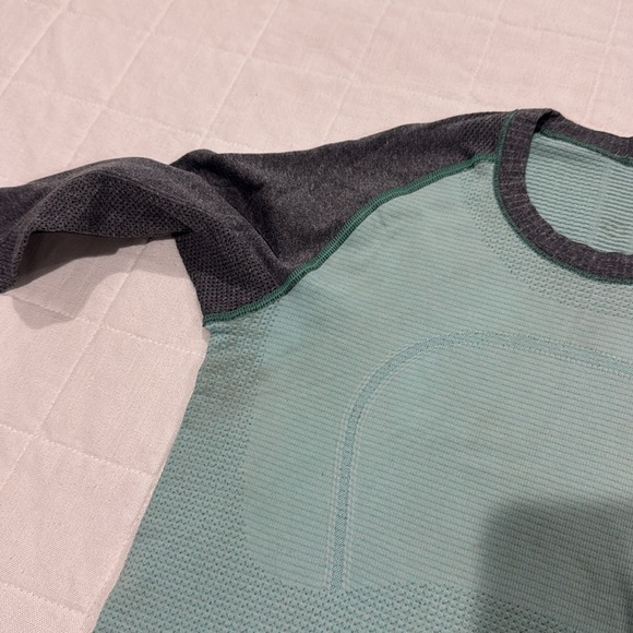 Lululemon Swiftly Tech Long Sleeve Shirt - Picture 6 of 13